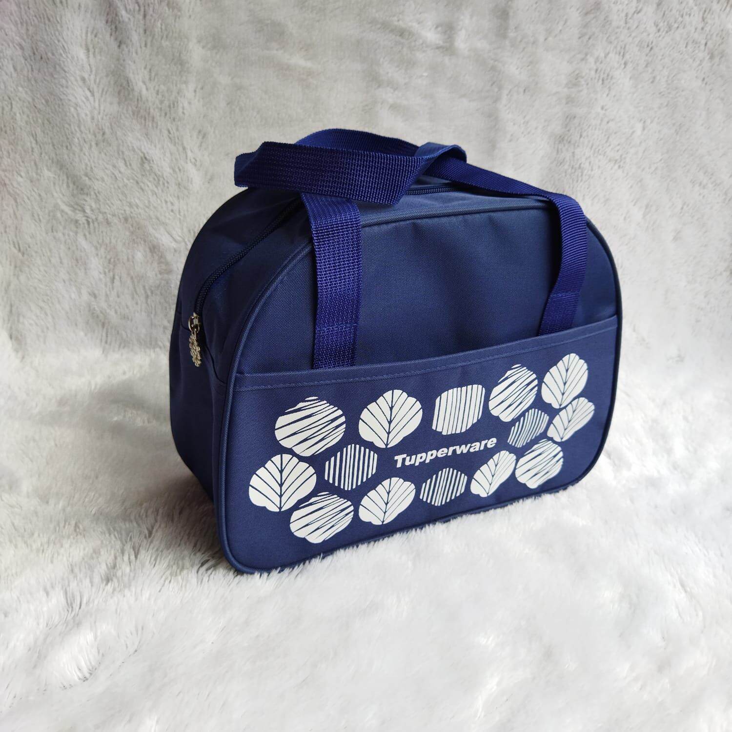 Turun 22%: Tupperware tas bekal Delight Daun (Zipper Bunga Es)