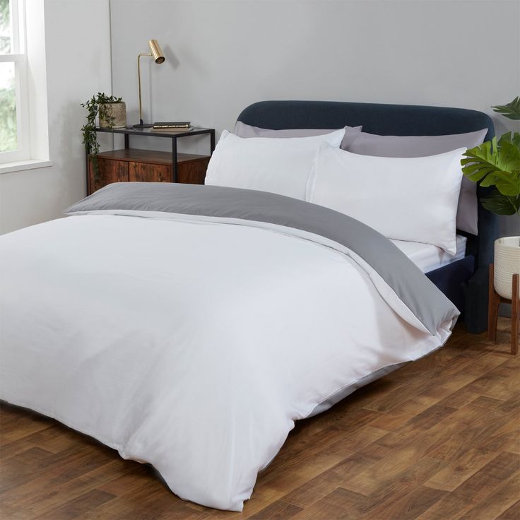 Harga Baru Turun: Sierra - Bedcover dan