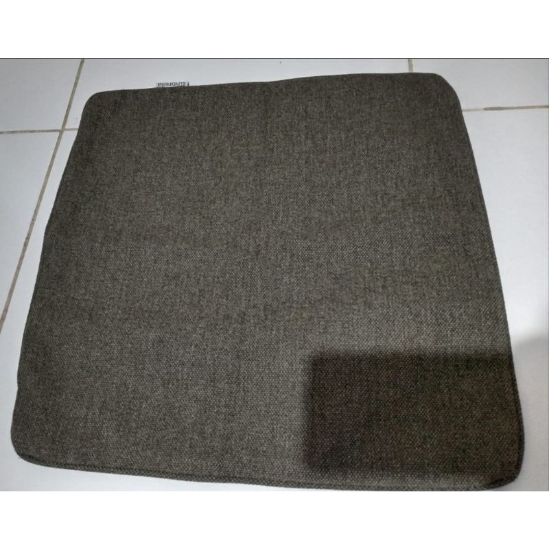 Harga Baru Turun: Cover Pillow Sunbrella