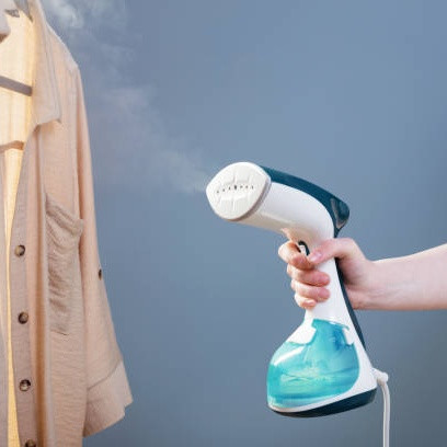Cara Pakai Setrika Uap Portable untuk Pemula, Perhatikan Hal Ini 