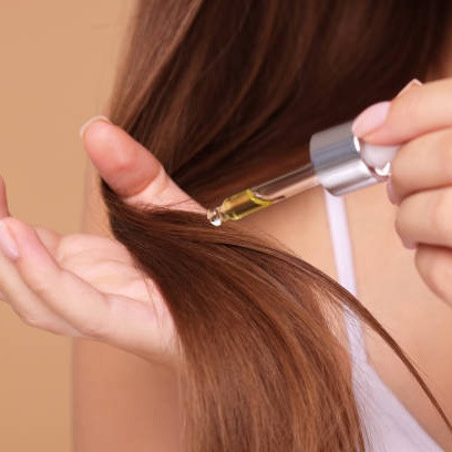 Cara Mengaplikasikan Hair Tonic ke Rambut yang Benar