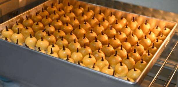 Cara Mengatur Suhu Oven Agar Nastar Tidak Retak Saat Panggang