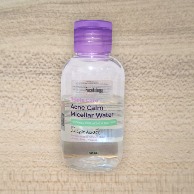 Acne Micellar Water dari Facetology, Mampu Hempaskan Debu dan Jerawat!