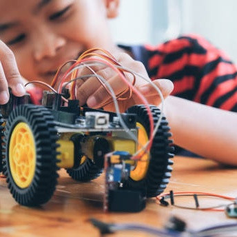 Bun, Sudah Tahu Belum Cara Memilih Mainan Anak Sesuai Usianya?