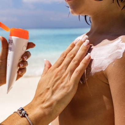 Cara Re-apply Sunscreen Anak Tanpa Ribet Saat Sedang Asyik Main