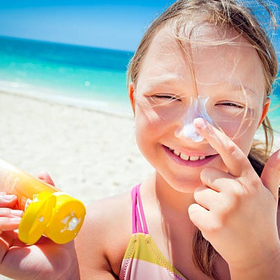 Alasan Pentingnya Sunscreen Anak untuk Kesehatan Kulit