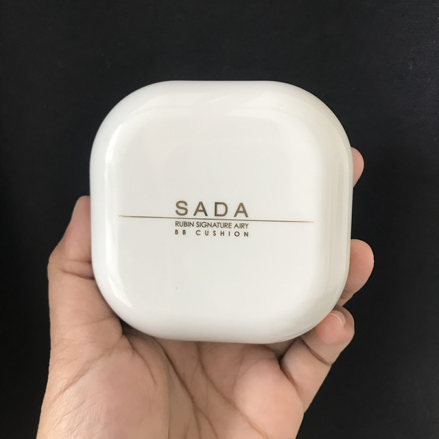 SADA Hybrid Beauty Rubin Signature Airy BB Cushion sebagai Cushion Praktis untuk Seharian