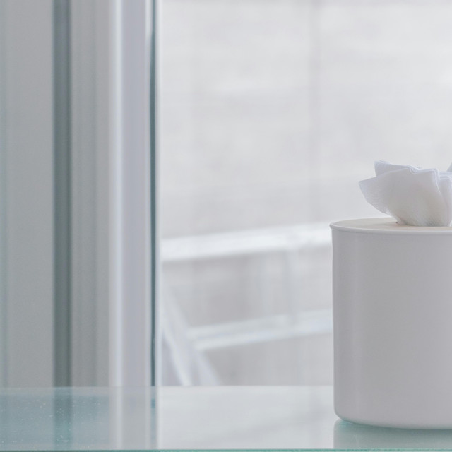 Wajib Ada di Tas! 5 Manfaat Tisu Basah yang Bikin Hidup Lebih Praktis