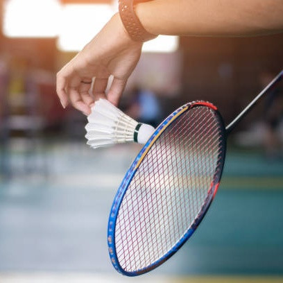 Kesalahan Pemula Saat Memakai Raket Bulu Tangkis, Sering Terjadi!