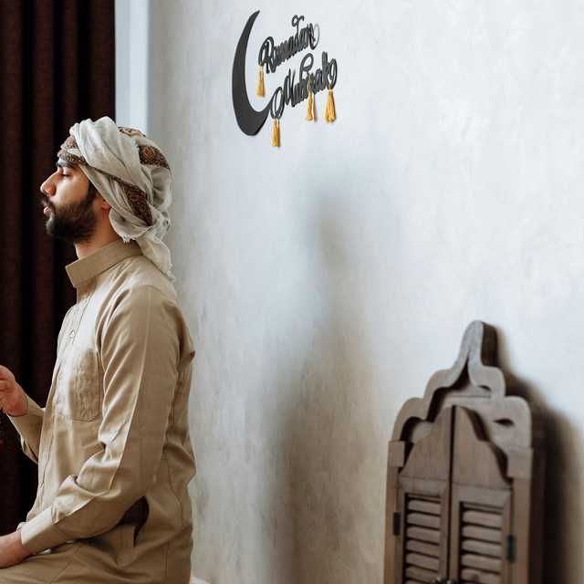 3 Rekomendasi Parfum Oud Lokal untuk Lebaran, Wangi Mewah, Harga Ramah!