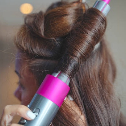 Catokan Rambut Curly,  Apa Saja Kelebihan dan Kekurangannya?