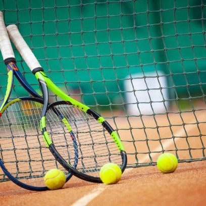 Tips Menjaga Performa Raket Tenis agar Tetap Optimal Saat Bermain