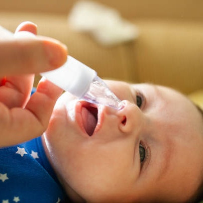 Tips Memilih dan Menggunakan Penyedot Ingus Bayi agar Napas Lega