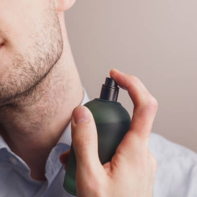 10 Rekomendasi Parfum Pria Lokal Terbaik untuk Karisma Maksimal (Update 2026)