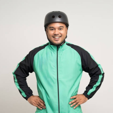 Kelebihan Jaket Windbreaker Untuk Dipakai Berkendara
