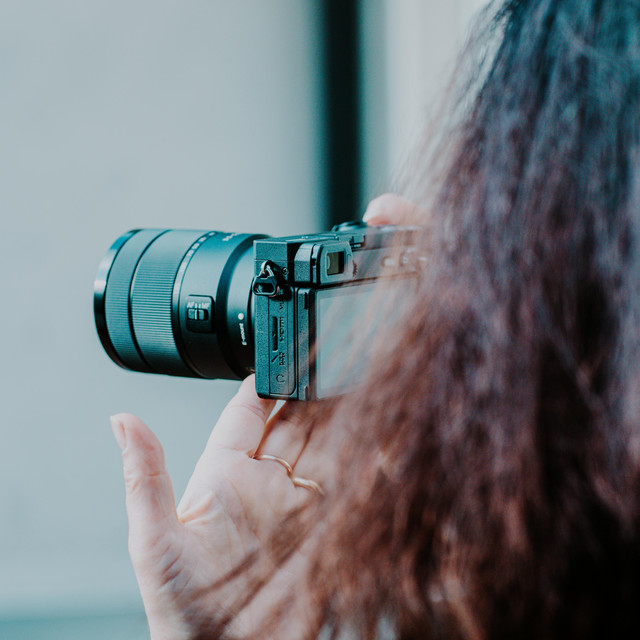 Daftar 10 Kamera Mirrorless Terbaik di Tahun 2026. Jangan Sampai Salah Beli!