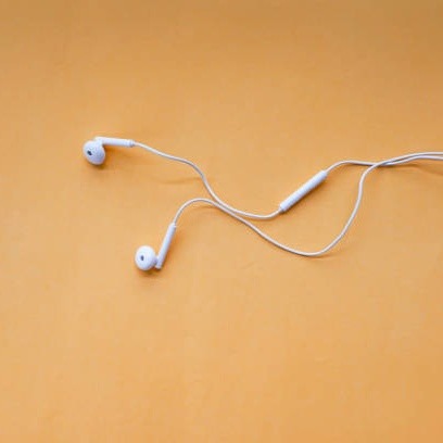 10 Earphone Kabel Murah Berkualitas di Indonesia 2026