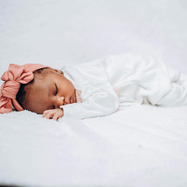 Panduan Memilih dan Menggunakan White Noise untuk Bayi Agar Tidur Nyenyak