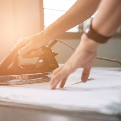 Panduan Lengkap Mengatasi Setrika Tidak Panas