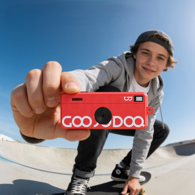 GOOJODOQ Keychain Camera Jadi Rekomendasi Kamera Retro Unik dan Murah