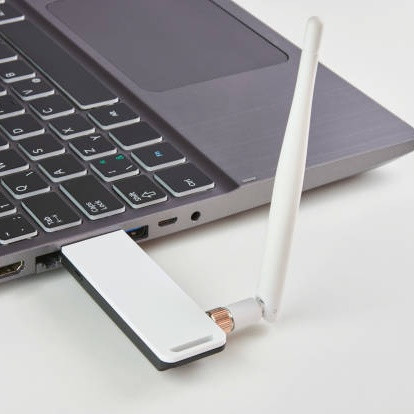 Panduan Lengkap USB WiFi Adapter, Apa Saja Fungsinya?