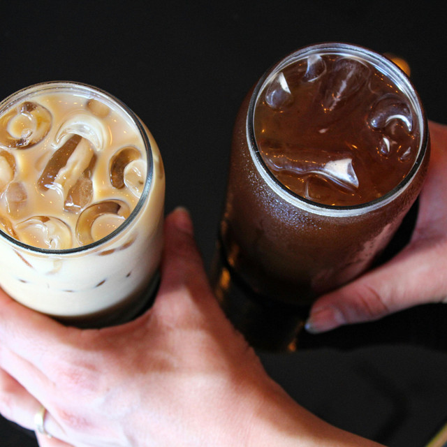 Cold Brew vs Kopi Susu Dingin untuk Lambung Sensitif