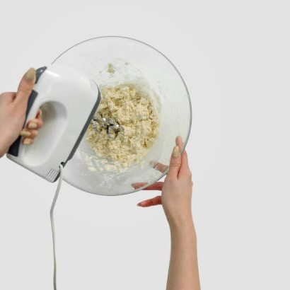 Panduan Memilih Hand Mixer yang Bagus untuk Home Baker Pemula