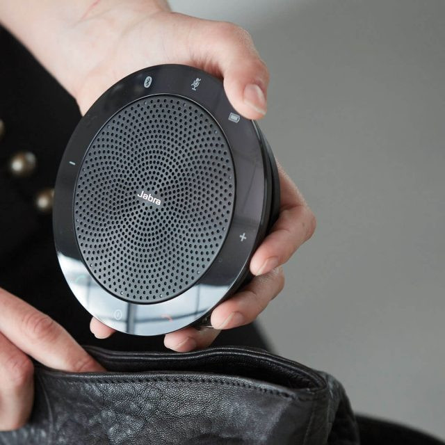 Jabra Speak 510, Rekomendasi Speakerphone Portable yang Bikin Rapat Makin Pro