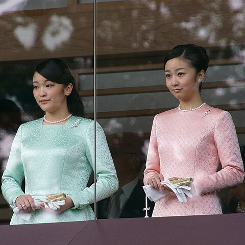 Kisah dan Nilai Hidup yang Bisa Dipelajari dari Putri Mako dan Putri Kako