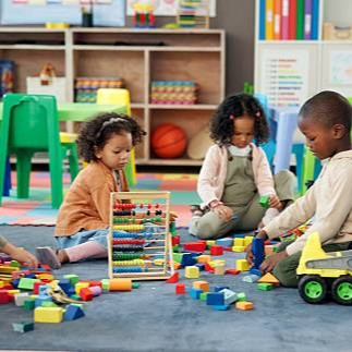 Tips Memilih Daycare Aman dan Tepat untuk Anak di 2026