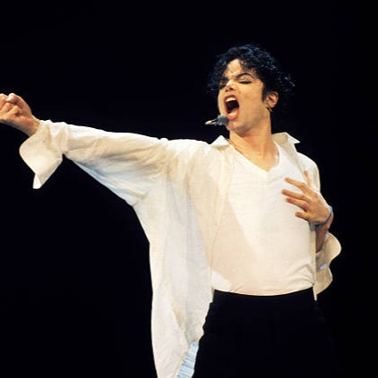 Ide Adaptasi Gaya Michael Jackson untuk Fashionista Indonesia 2026