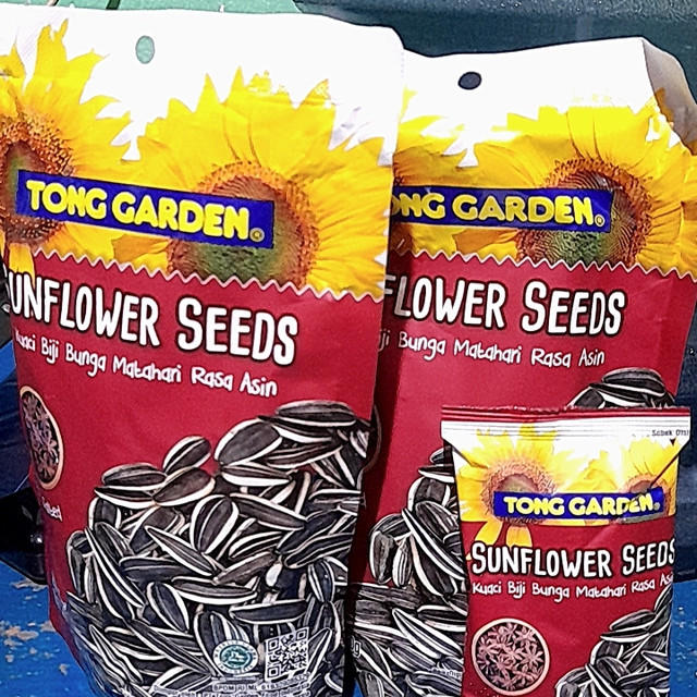 2 PCS - Tong Garden Salted Sunflower Seeds 120 gr Kuaci Jumbo Rasa Asin Aroma Kembang Lawang