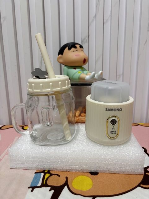 SAMONO Portable Juicer 6 Mata Pisau Stainless Steel Food Grade Blender Jus Buah Mini 350ml Wadah Kaca Tebal Baterai 1500mAh 40W High Power Fast Juicing 15 Detik Botol Minum Portable Sedotan Silikon Garansi Resmi Y5 Plus Image2