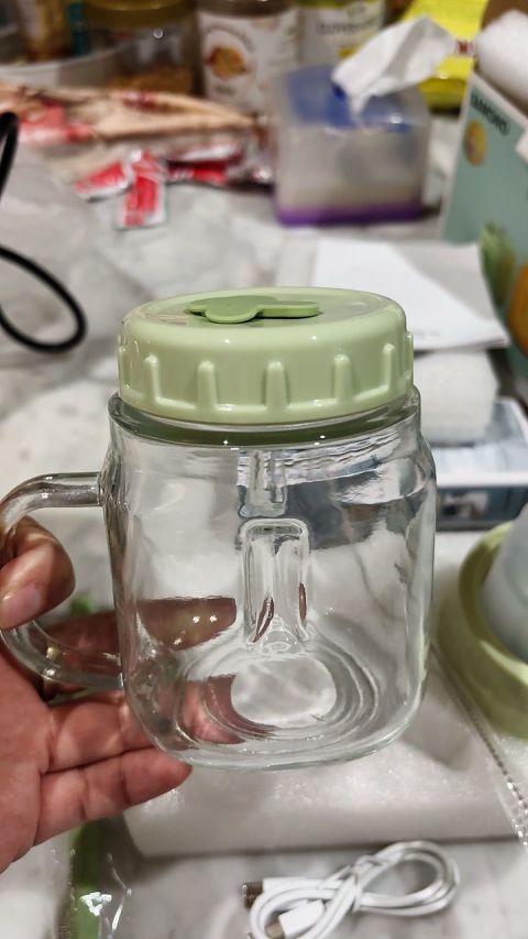 SAMONO Portable Juicer 6 Mata Pisau Stainless Steel Food Grade Blender Jus Buah Mini 350ml Wadah Kaca Tebal Baterai 1500mAh 40W High Power Fast Juicing 15 Detik Botol Minum Portable Sedotan Silikon Garansi Resmi Y5 Plus Image4