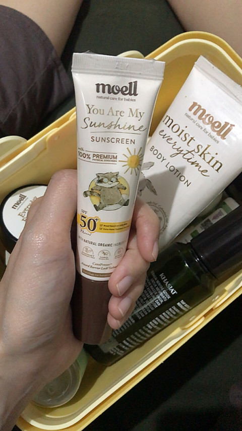 Moell Physical Sunscreen Anak 30gr Dengan SPF (50+) PA(++++) Sunscreen Baby Kids, Bumil Busui, Kulit Sensitif - Tahan Air & Keringat - Microbiome & Skin Barrier Technology Image7