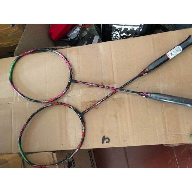 Raket Badminton MAXBOLT NEZER X 19 (Berat 65 gram) ORIGINAL 1000%