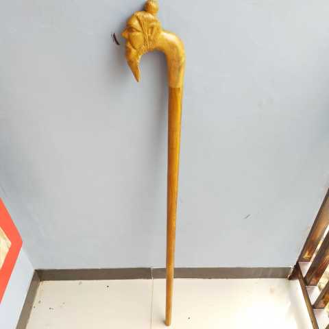 Tongkat jalan kesehatan kayu kelor emas ukir brasmana IN 166 Image1