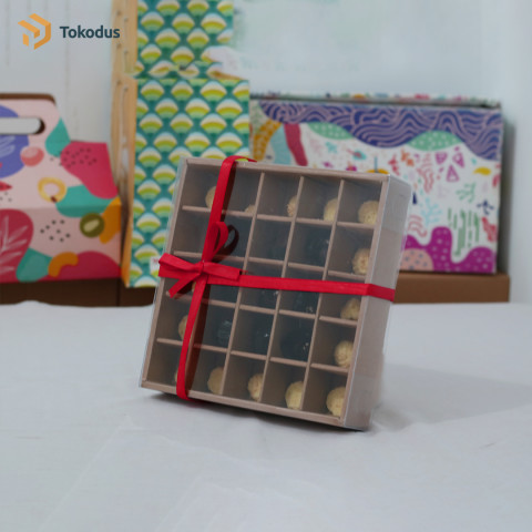 (ISI 10 PCS)Kardus Nastar/Box Kue Kering/Dus Sekat 21 x 21 x 45 cm Dus Nastar/Box Coklat (Bisa Custom) - Tokodus Bandung Image3