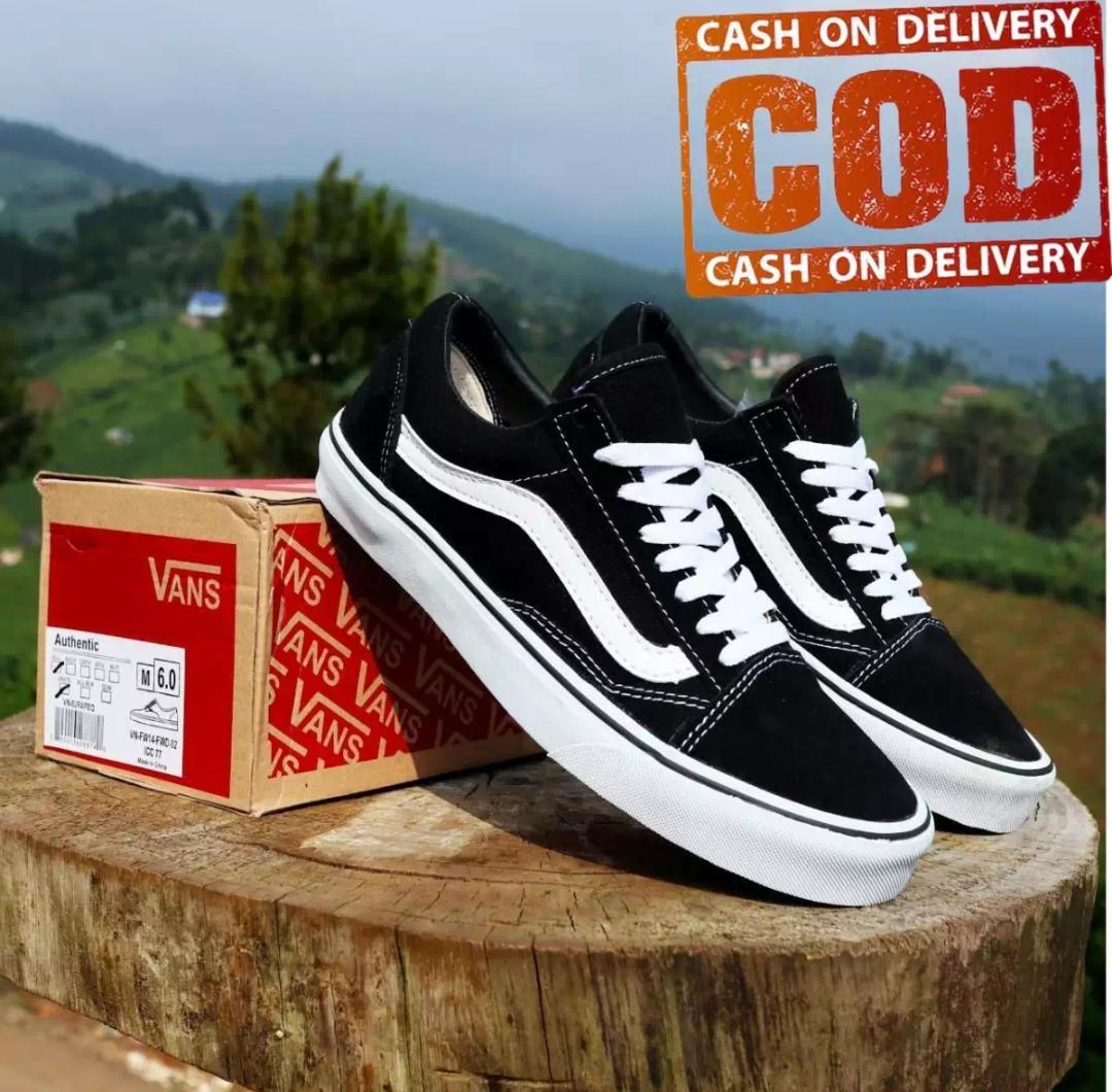 SEPATU VANSS OLD SKOOL OG IVORY SEPATU VANS01 OLD SKOOL PRIA SEPATU PRIA VANS1 SLIP ON CATUR PREMIUM SEPATU SNEAKERS KASUAL PRIA WANITA SEPATU VANS02 CHECKERBOARD CATUR SKATEBOARDING