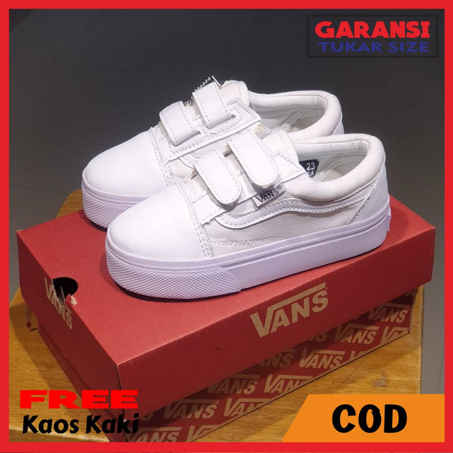 Sepatu Sneakers Sekolah Anak Laki Laki Perempuan Putih Polos Model Low Perekat Tali Full White