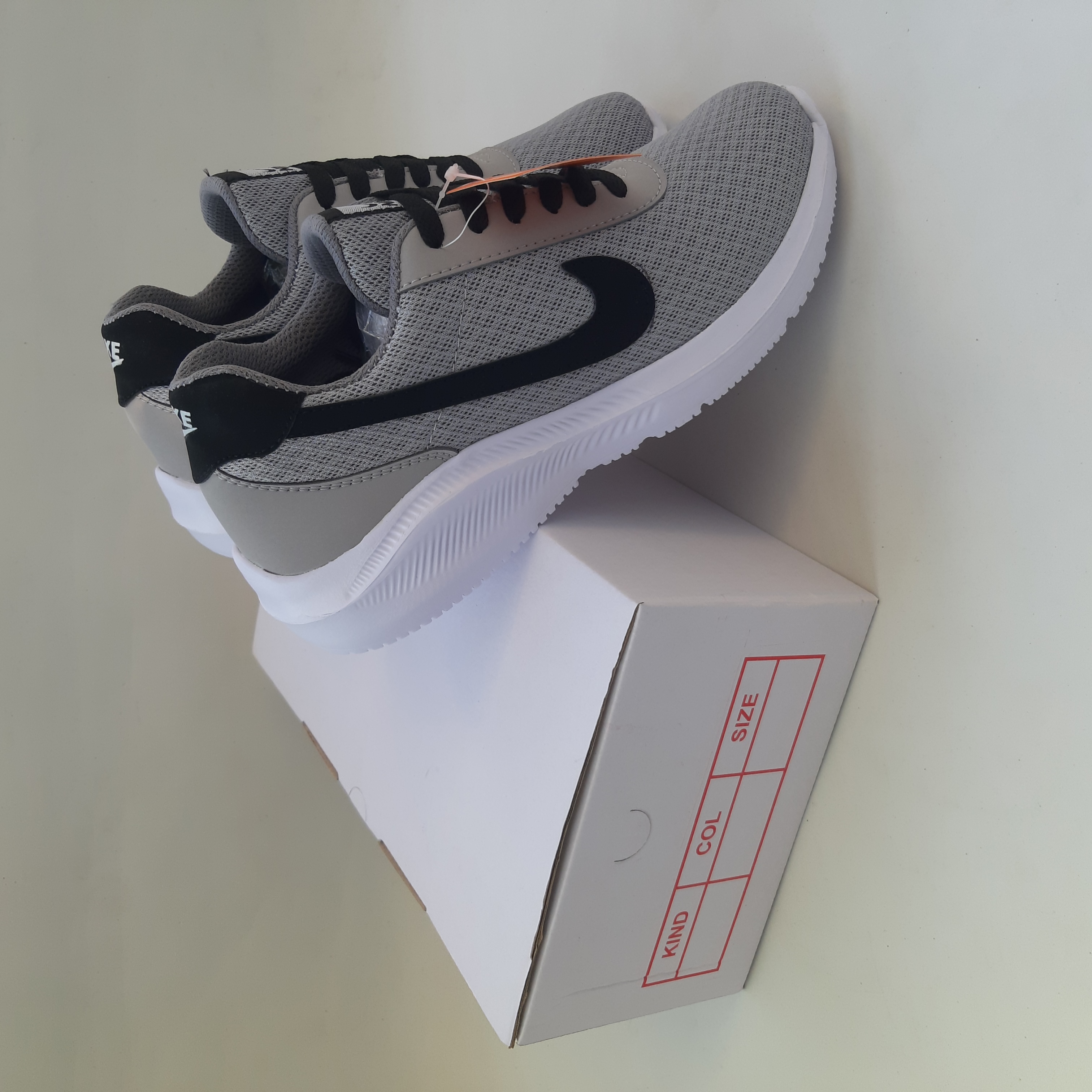RADAR STORE  SEPATU OLAHRAGA SEPATU KASUAL SEPATU SPORT  SEPATU SENAM SEPATU OLAHRAGA SEPATU KERJA SEPATU SANTAI SEPATU GYM
