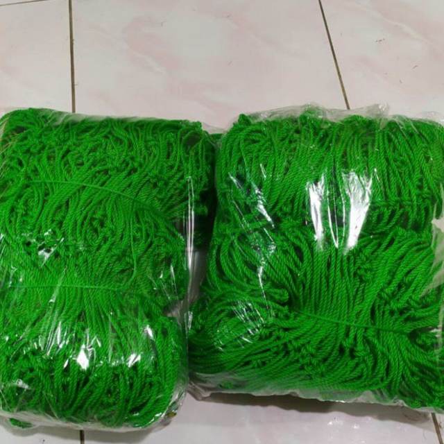 Jaring gawang bola bahan tali 4 mili UK 2 m x 3 m