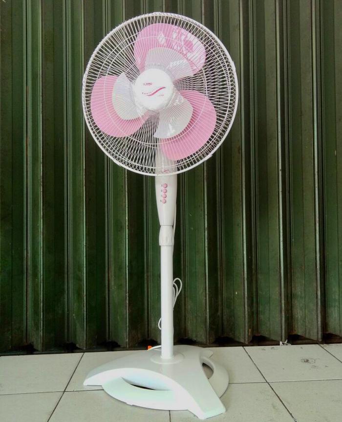 TURBO STAND FAN 16 In CFR3086 KIPAS ANGIN BERDIRI TORNADO