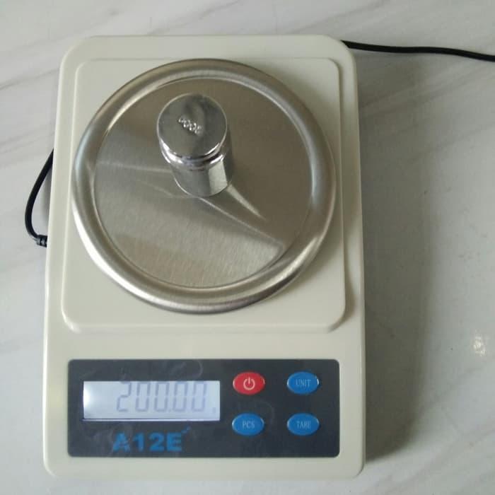 Timbangan Digital 0.01g Max 600g Tipe DJ600L