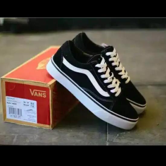 SEPATU OLD SCHOOL PRIA WANITA CASUAL SNIKERS TERBARU