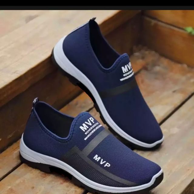 TERBARU !! spatu snackers pria/wanita terkeren//spatu slip-on mvp termurah