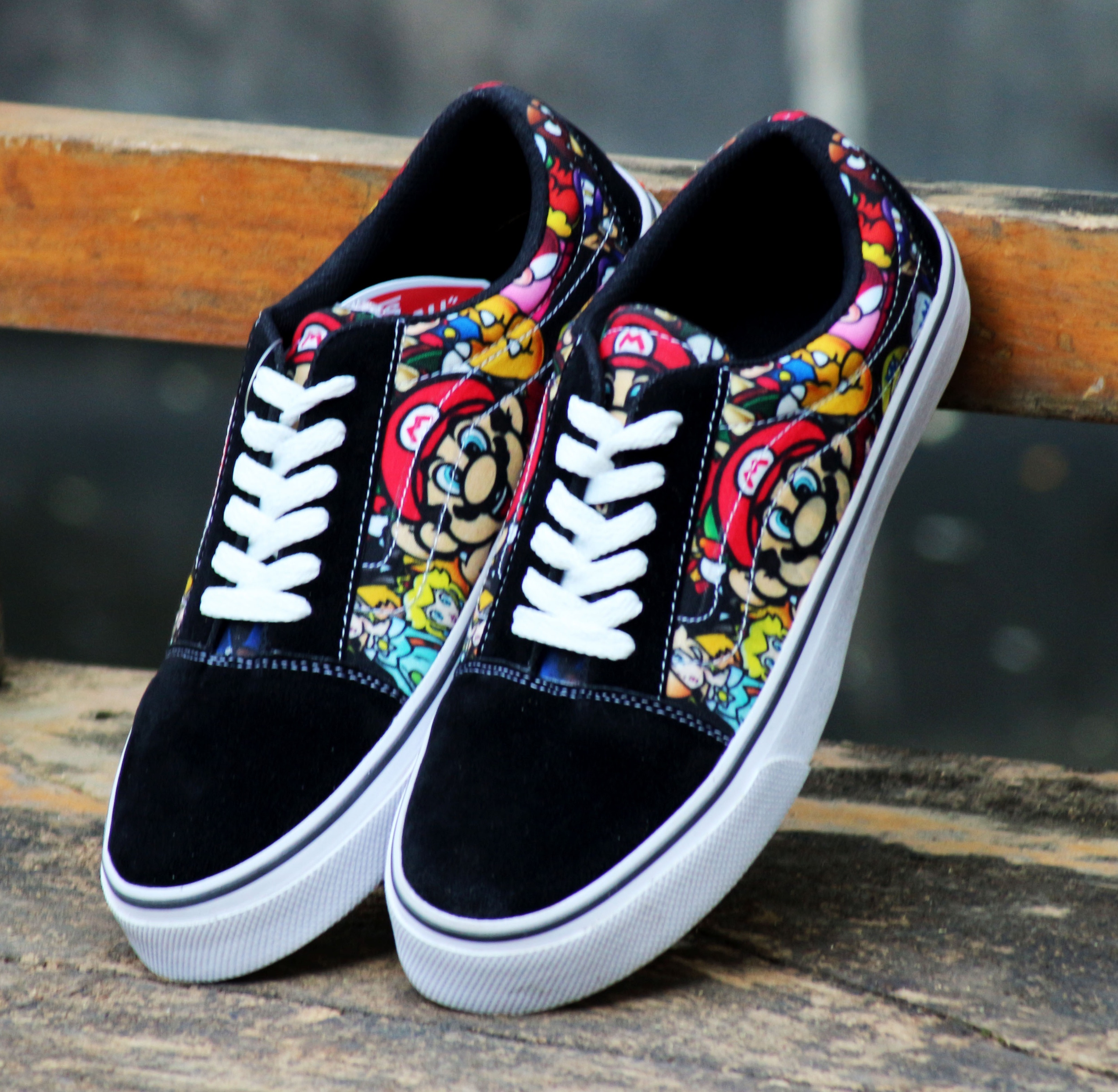 Promo Sepatu Sneakers Pria Off The White X V4N5 OldSkool Willy mario Sepatu Casual Pria
