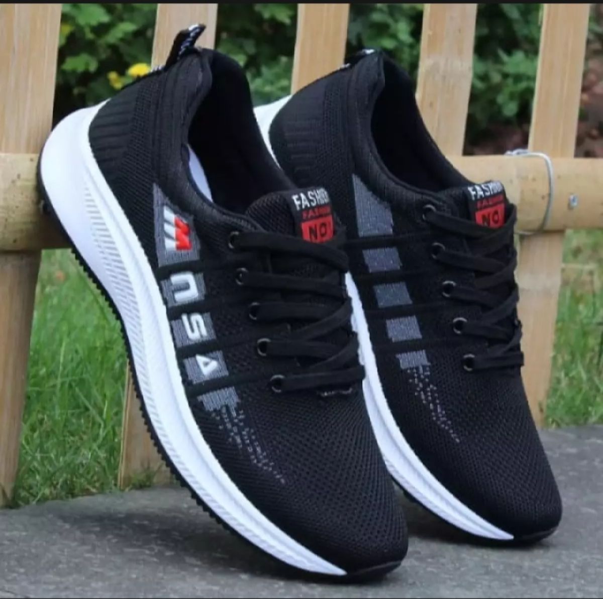 Terbaru Sepatu Pria Sneakers  Sepatu Running  Sporty