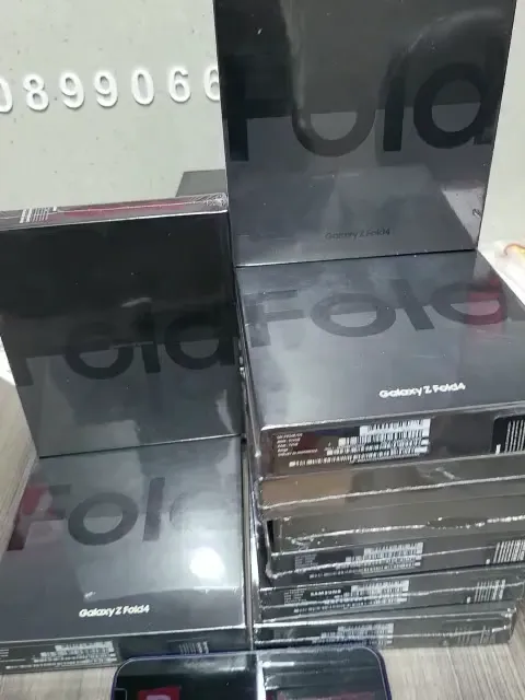 Fold 4 5G - Samsung Galaxy Z Fold4 SEIN RESMI - 1TB/512gb/256gb BNIB NEW SAMSUNG