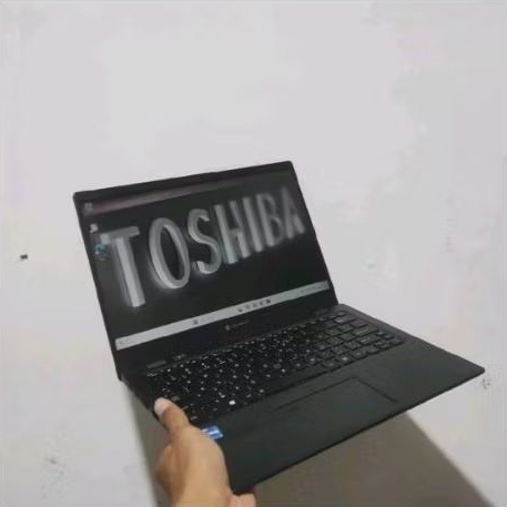 Jual TOSHIBA DYNABOOK PORTEGE X30L-J i7-1165G7/16GB RAM /1TB NVME /INTEL IRIS XE/FHD | Shopee Indonesia